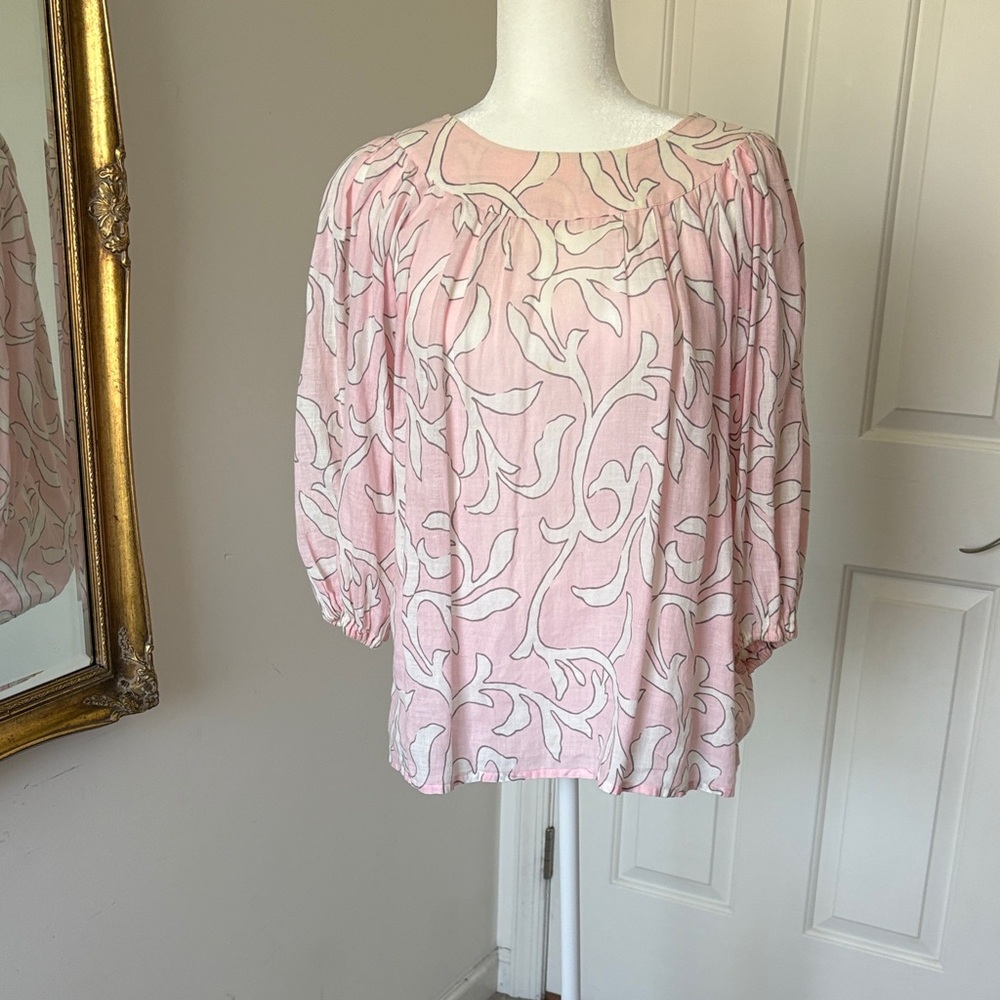 Guy Laroche Pink and White Abstract Leaf Blouse